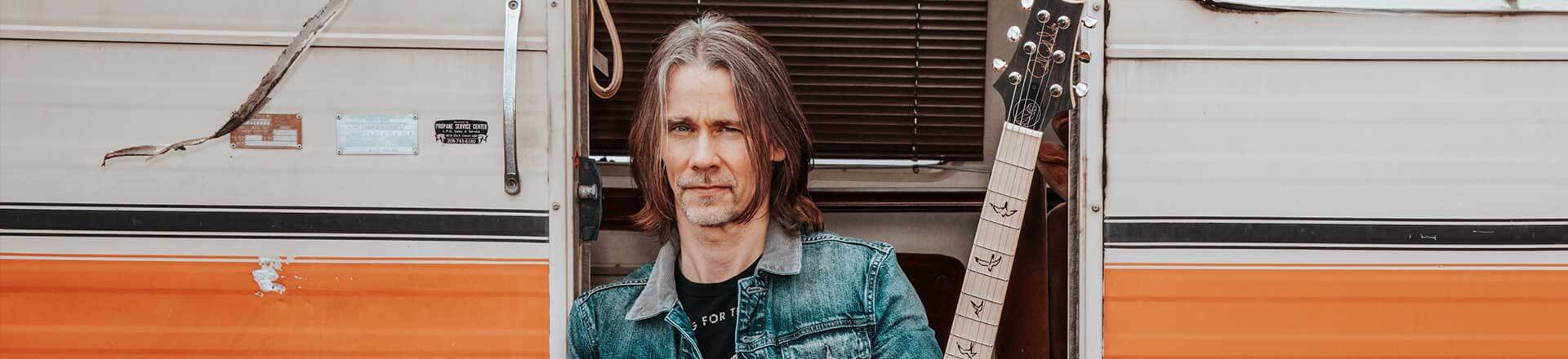 Myles Kennedy - The Art Of Letting Go